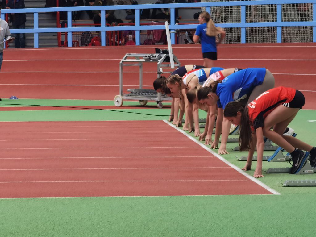 WLT-Athleten beim regionalen Hallenmeeting in Erfurt erfolgreich